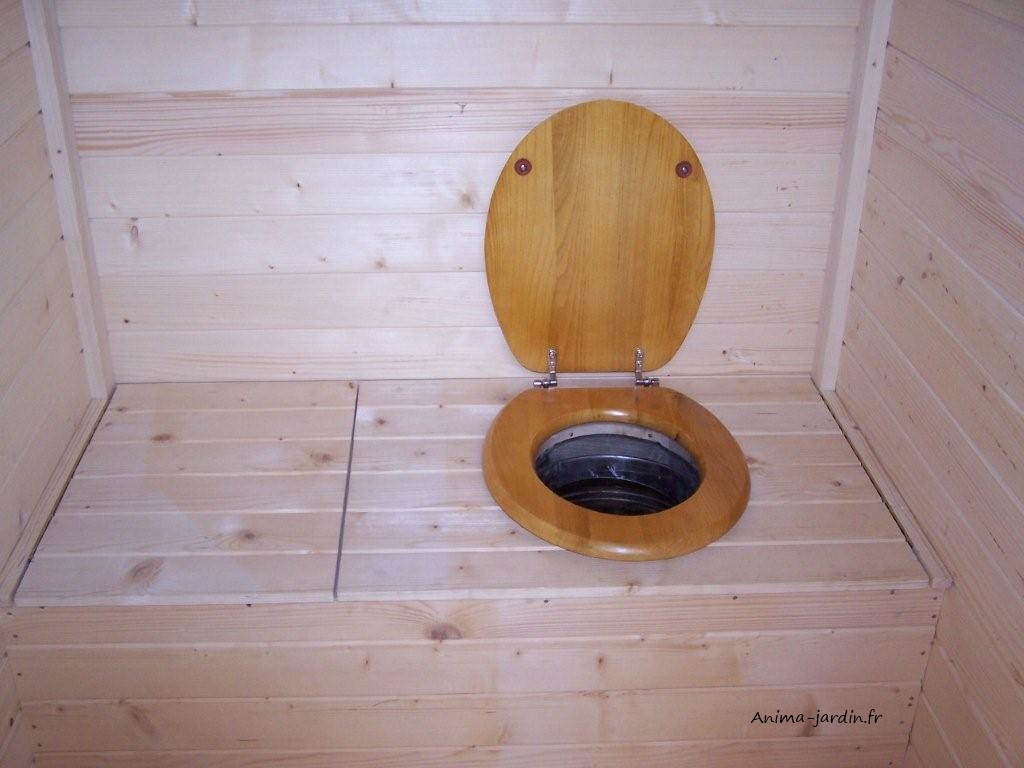 Toilettes sèches en bois - panneaux 16mm + plancher - Habrita