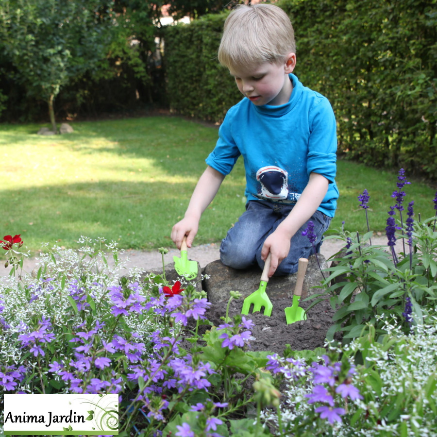 Set de jardinage pour enfant/ Truelle,Pelle,Fourchette, Esschert Design, Anima Jardin.fr